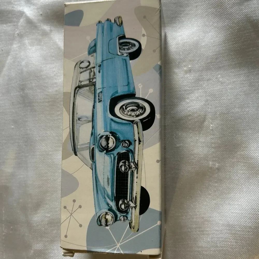 Vintage Avon 1955 thunderbird glass decanter after shave
